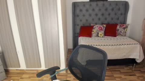 Snapshot of caitlingomez0 chatting on 30, 3, 2026 caitlingomez0 online show from 30, 3, 2026