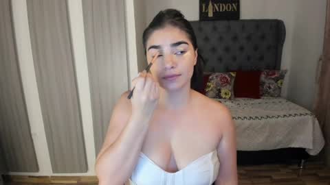 Snapshot of caitlingomez0 chatting on 31, 3, 2026 caitlingomez0 online show from 31, 3, 2026