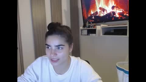 Snapshot of caitlingomez0 chatting on 4, 5, 2026 caitlingomez0 online show from 4, 5, 2026