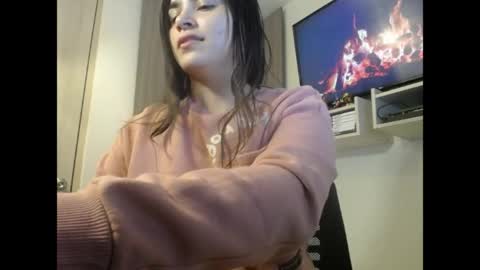 Snapshot of caitlingomez0 chatting on 7, 5, 2026 caitlingomez0 online show from 7, 5, 2026