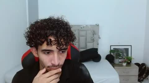 Snapshot of caius_fox chatting on 11, 1, 2026 caius online show from 11, 1, 2026