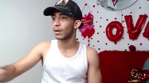 Snapshot of caius_fox chatting on 5, 3, 2026 caius online show from 5, 3, 2026