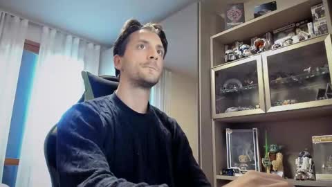 Snapshot of calciatore94 chatting on 16, 10, 2025 Marco online show from 16, 10, 2025