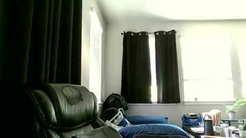 Snapshot of caligrown1154 chatting on 1, 7, 2026 caligrown1154 online show from 1, 7, 2026