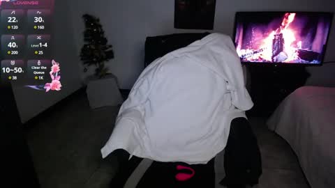 caliope_goddess1 online show from 17, 12, 2024