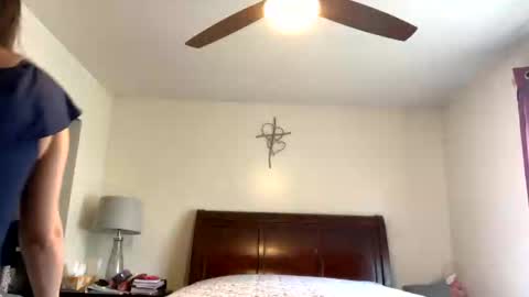 calishop1 online show from 22, 4, 2026