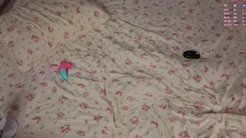 Nancy  Please thumbs up me  online show from 28, 11, 2025