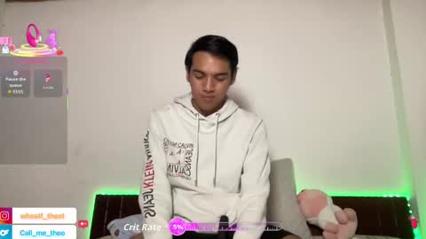 Snapshot of call_me_theo chatting on 10, 9, 2025 Mateo online show from 10, 9, 2025