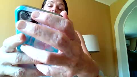 Snapshot of calli_girl420 chatting on 9, 4, 2026 Calli online show from 9, 4, 2026
