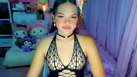 Snapshot of callme_mia chatting on 9, 3, 2026 Mia online show from 9, 3, 2026