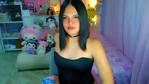 Mia online show from 7, 7, 2026