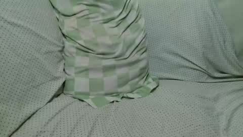 Snapshot of callme_pogs chatting on 25, 2, 2026 callme_pogs online show from 25, 2, 2026