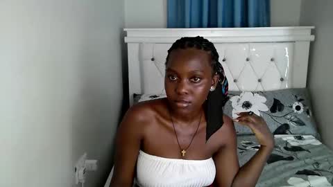 Snapshot of callmemonday chatting on 19, 9, 2025 Monday online show from 19, 9, 2025