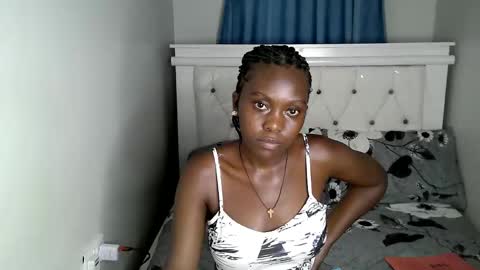 Snapshot of callmemonday chatting on 24, 9, 2025 Monday online show from 24, 9, 2025