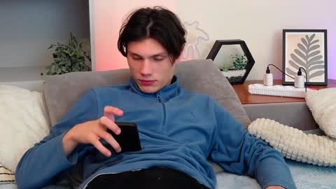 Calvin online show from 18, 1, 2025