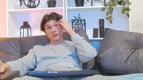 Calvin online show from 3, 3, 2025