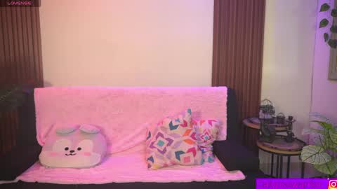Calypso and Kayla online show from 11, 5, 2026