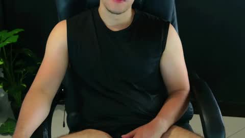 camara110 online show from 8, 3, 2025