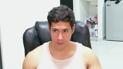 camara110 online show from 27, 5, 2026