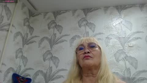 CamDiva1 online show from 1, 7, 2026