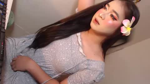camela_star online show from 9, 4, 2026