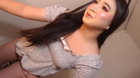 camela_star online show from 15, 4, 2026