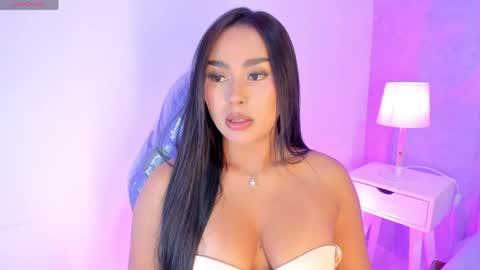 Camelia Smith online show from 31, 3, 2026