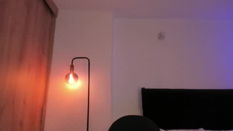 Snapshot of cameron_lyra chatting on 25, 11, 2025 Cameron online show from 25, 11, 2025