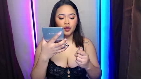 Snapshot of camgirl_jade chatting on 16, 6, 2026 Jade online show from 16, 6, 2026