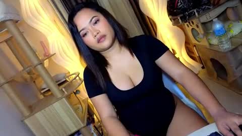 Jade online show from 10, 7, 2026