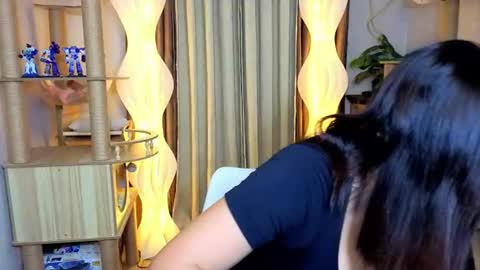 Jade online show from 16, 7, 2026