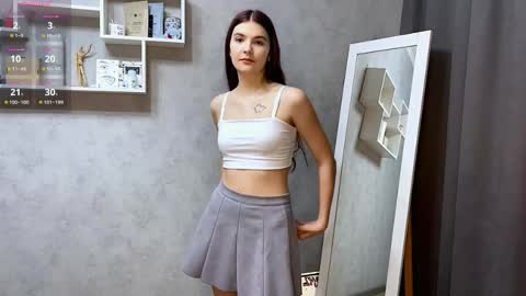 Hello My name is Rina  im new model here and little but shy but curious. online show from 12, 10, 2025