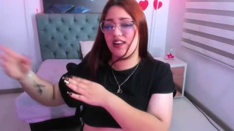 Camila Osorio online show from 25, 2, 2025