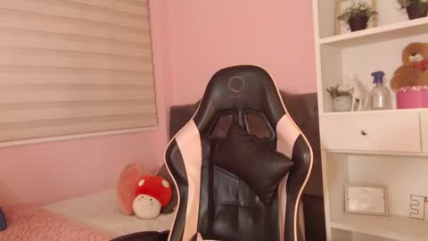 Snapshot of camiilaatorres chatting on 24, 2, 2026 camila online show from 24, 2, 2026