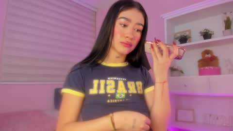 Snapshot of camiilaatorres chatting on 25, 3, 2026 camila online show from 25, 3, 2026