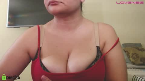 Snapshot of camiilahotxxx chatting on 14, 2, 2026 Camila online show from 14, 2, 2026