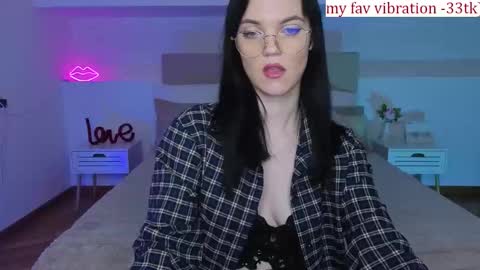 Snapshot of camila_777_ chatting on 2, 12, 2025 Camila online show from 2, 12, 2025