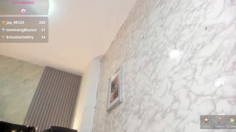 camila__bouzas online show from 17, 12, 2025