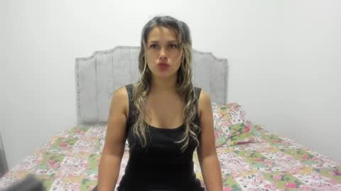 Snapshot of camila_borbon_ chatting on 1, 6, 2026 online show from 1, 6, 2026