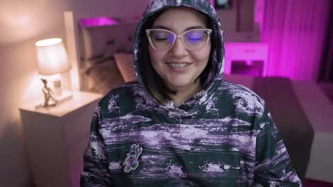 Camila buitrago online show from 13, 12, 2024