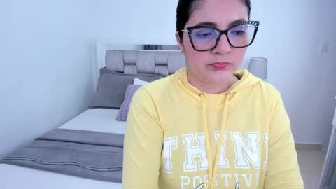 Camila buitrago online show from 7, 5, 2026