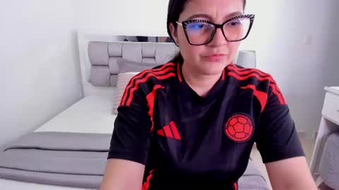 Snapshot of camila_buitrago chatting on 29, 6, 2026 Camila buitrago online show from 29, 6, 2026