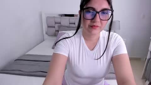Snapshot of camila_buitrago chatting on 30, 6, 2026 Camila buitrago online show from 30, 6, 2026