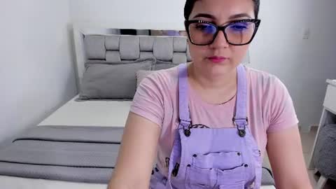 Snapshot of camila_buitrago chatting on 13, 7, 2026 Camila buitrago online show from 13, 7, 2026