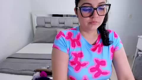 Snapshot of camila_buitrago chatting on 25, 7, 2026 Camila buitrago online show from 25, 7, 2026
