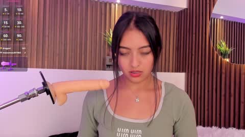 Camila online show from 1, 2, 2025