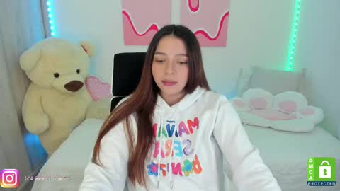  C A M I  online show from 11, 3, 2025