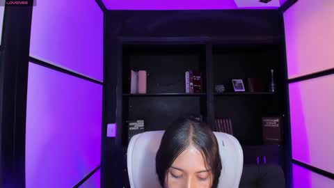 C A M I L A online show from 21, 1, 2025