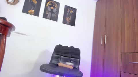 camila_hots online show from 21, 10, 2025