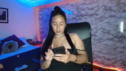 Snapshot of camila_iroose chatting on 9, 2, 2026 Camila Roose online show from 9, 2, 2026